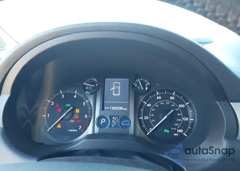 2017 Lexus Gx 460 z USA, uszkodzony, nr VIN JTJBM7FXXH5152535